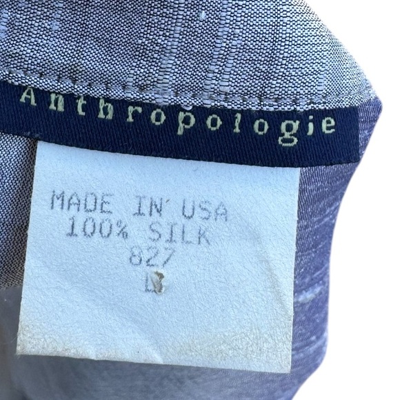 Anthropologie stunning platinum silver silk modern cheongsam blouse. Size Large - Picture 7 of 7